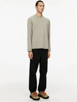 Active Long-Sleeved Top