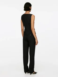 Boat-Neck Vest