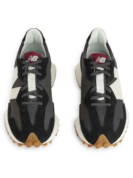 New Balance 327 Trainers