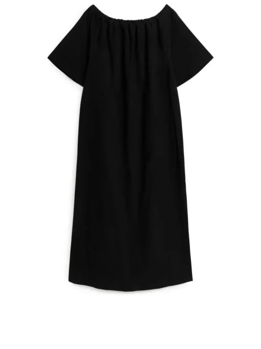 Off-Shoulder Maxi Dress