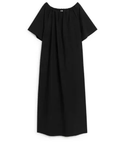 Off-Shoulder Maxi Dress