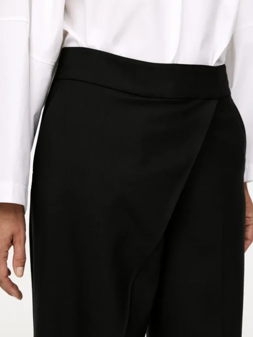 Relaxed Wrap Trousers