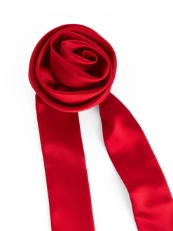 Rose Tie Necklace