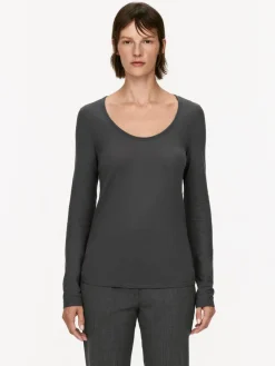 Scoop-Neck Top