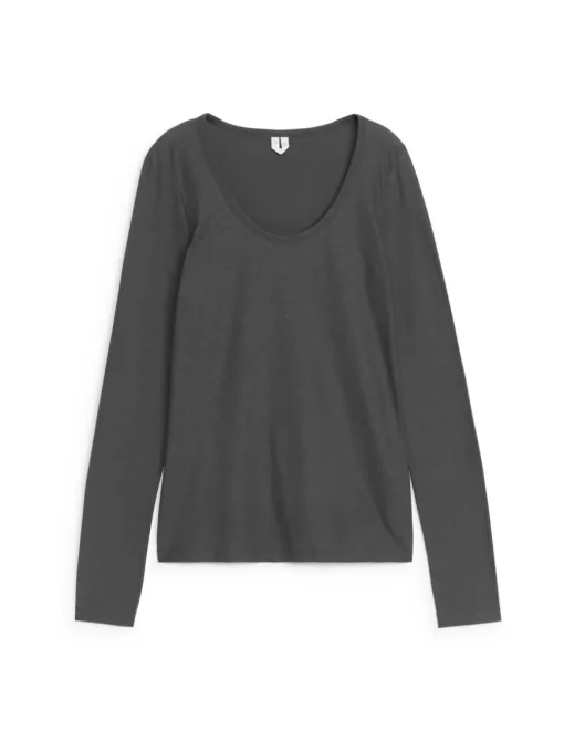 Scoop-Neck Top