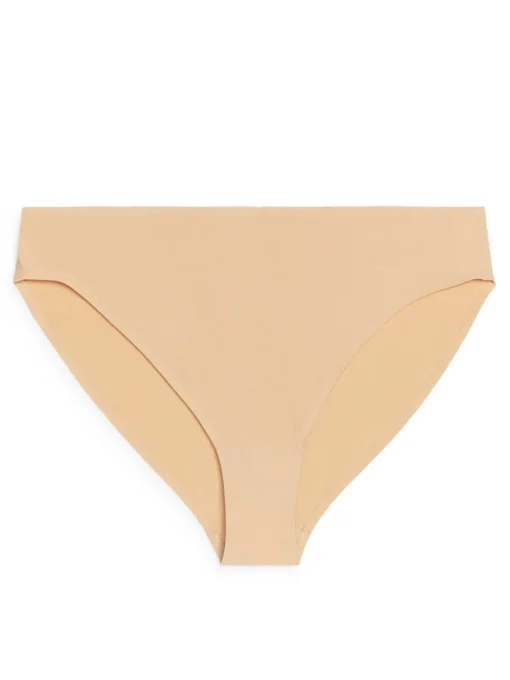 Seamless Briefs