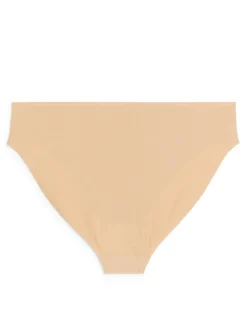 Seamless Briefs