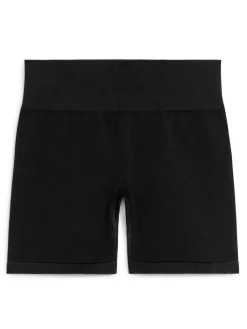 Seamless Hotpants