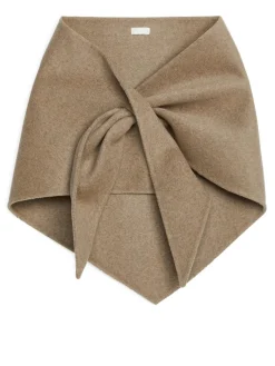 Triangle Wool Scarf
