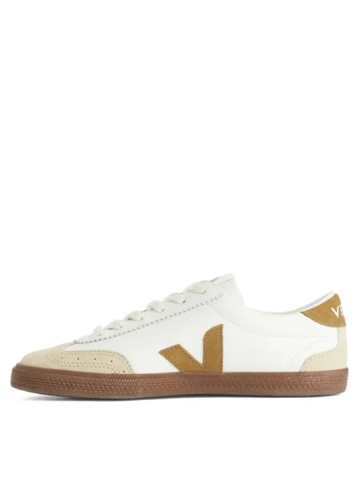 Veja Volley Trainers